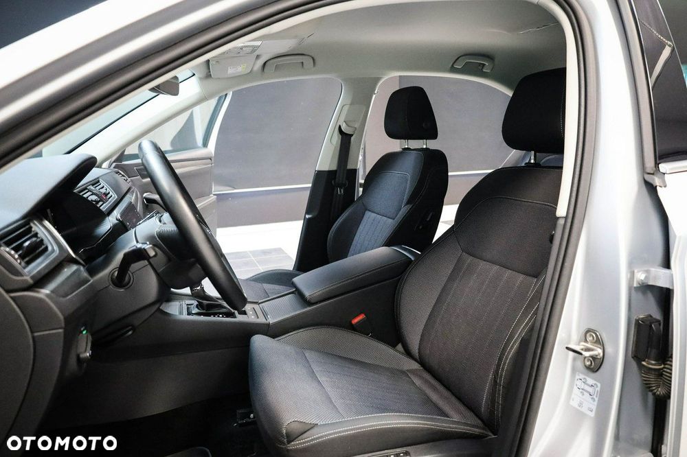 Skoda Superb 2.0 TSI Style DSG - 27