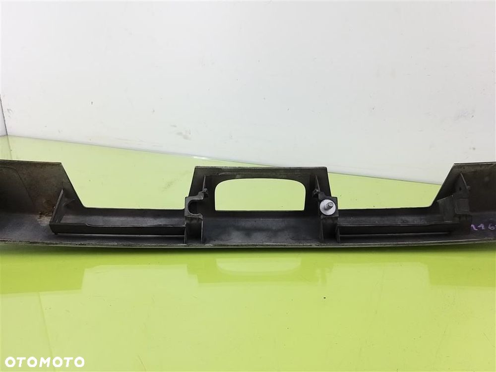 Blenda klapy bagażnika Citroen C4 Picasso 2006-2013r  LAK: EZRC SREBRNA - 6