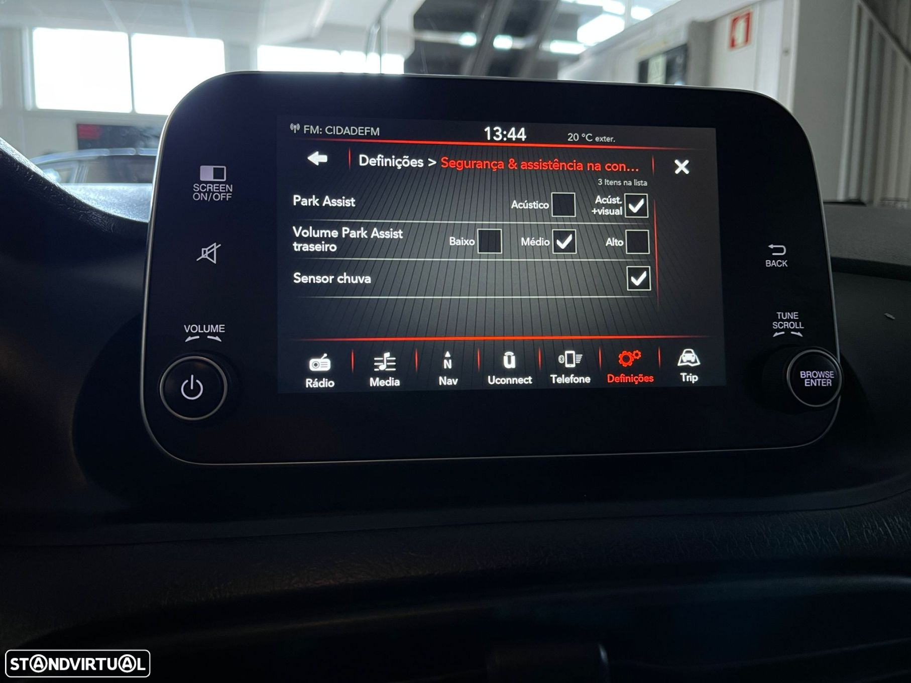 Fiat Tipo Station Wagon 1.3 M-Jet Lounge - 21