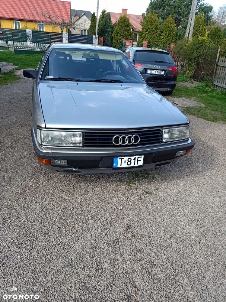 Audi 200 - 1