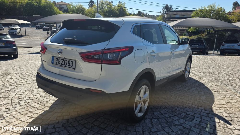 Nissan Qashqai 1.5 dCi N-Tec - 12