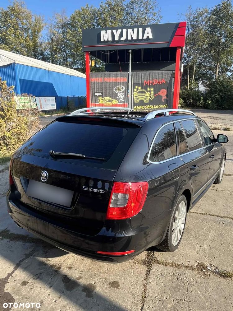 Skoda Superb 2.0 TDI Comfort - 14