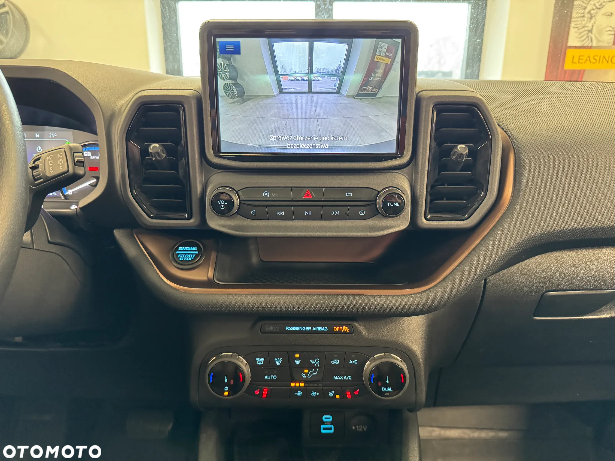 Ford Bronco - 18