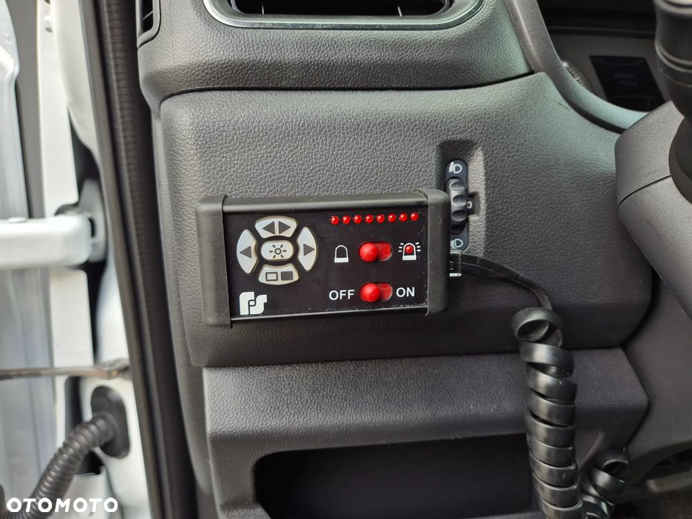 Renault MASTER WYWROTKA BRYGADÓWKA - 17