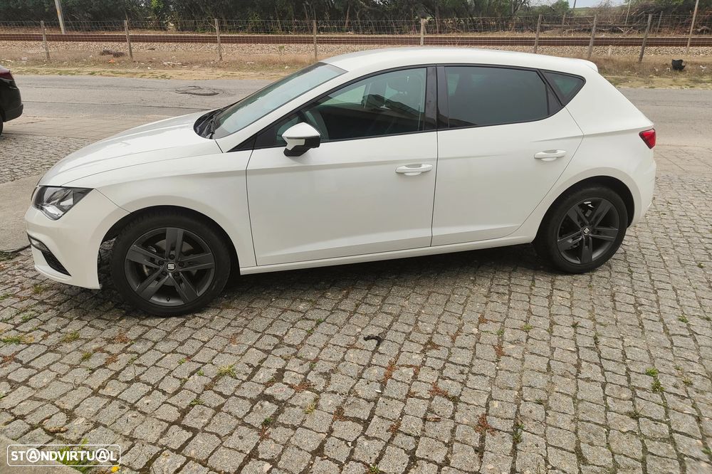 SEAT Leon 1.6 TDI FR S/S - 4