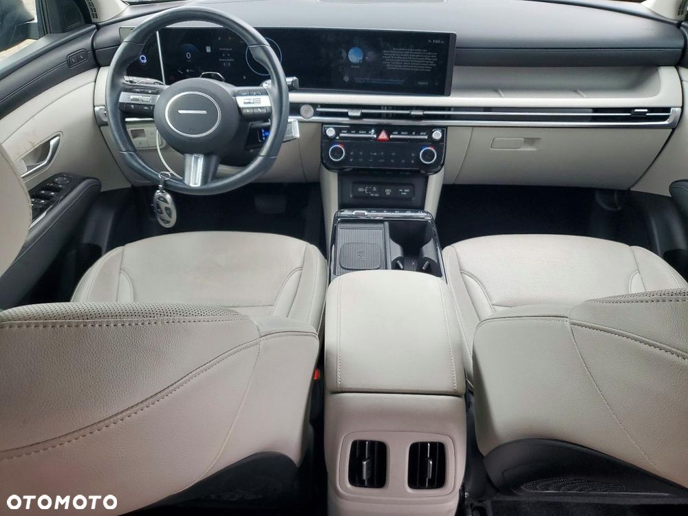 Hyundai Tucson - 8