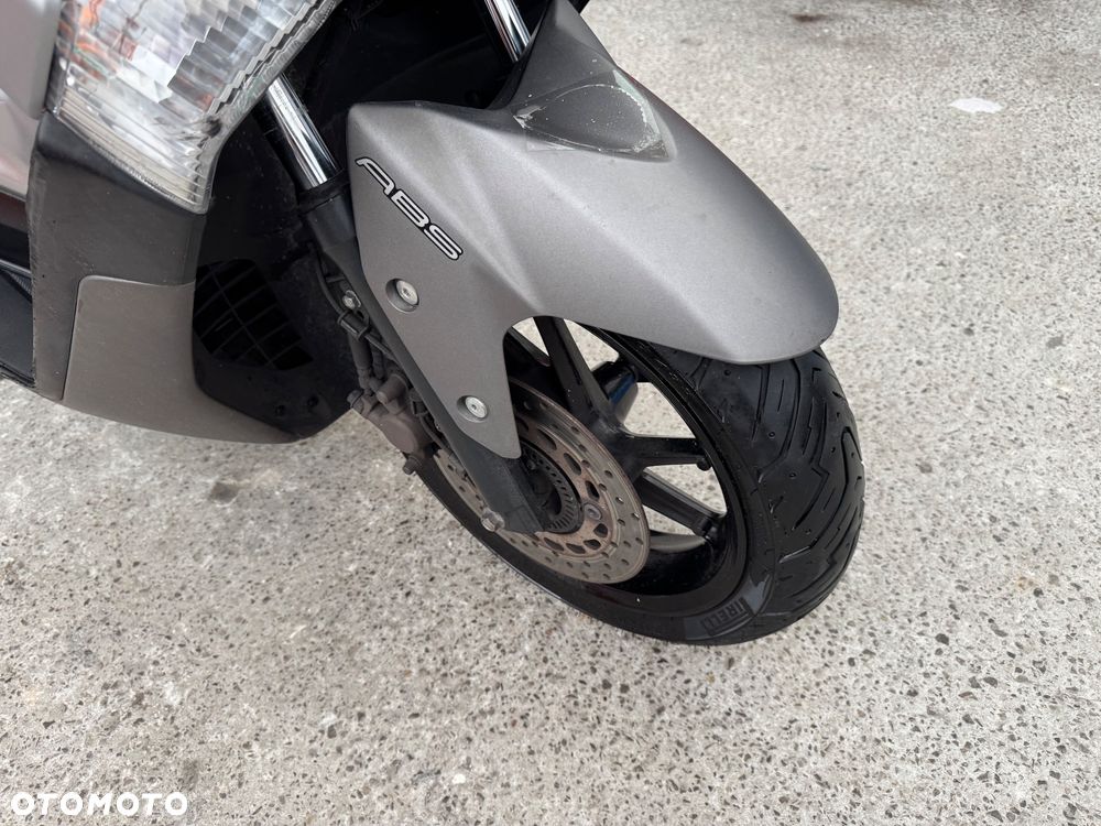 Yamaha NMAX - 14