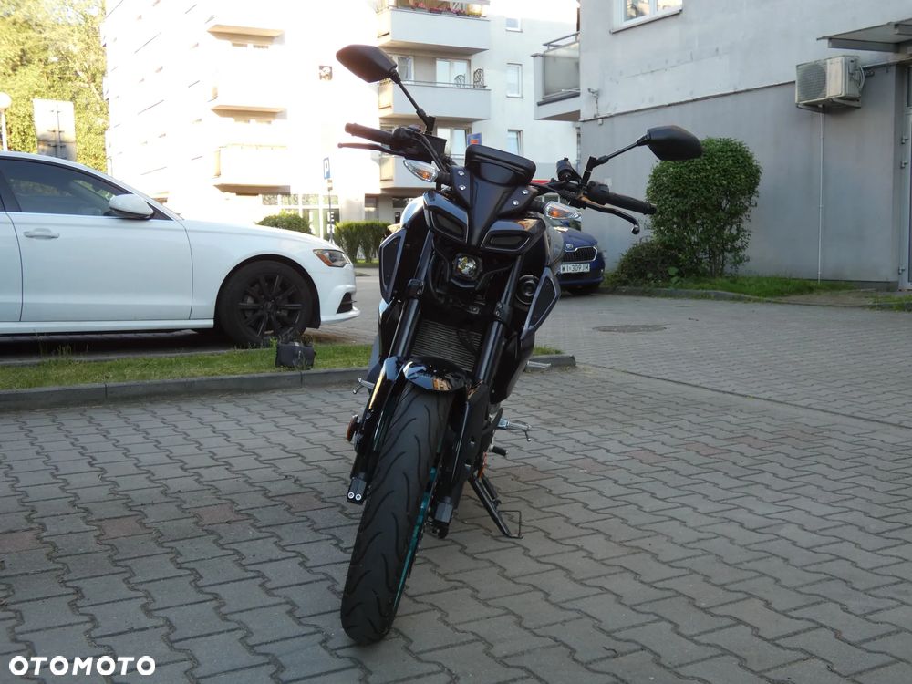 Yamaha MT - 5