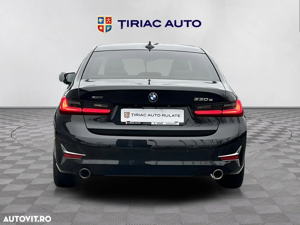 BMW Seria 3 330e xDrive AT PHEV - 4