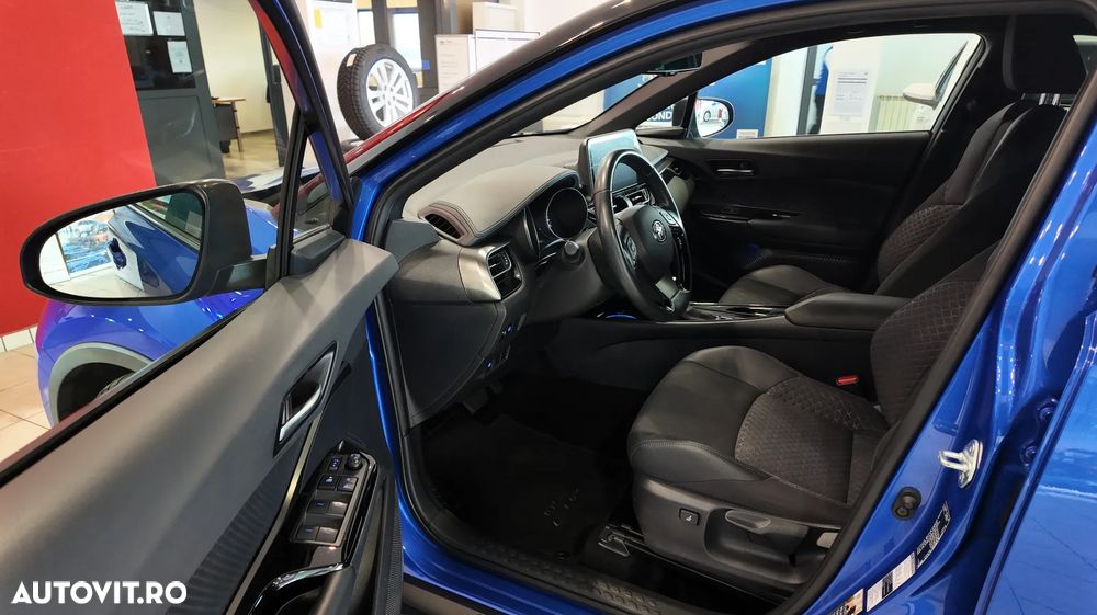 Toyota C-HR 1.8 HSD 122 CP 4x2 CVT C-lassy bi-tone - 16