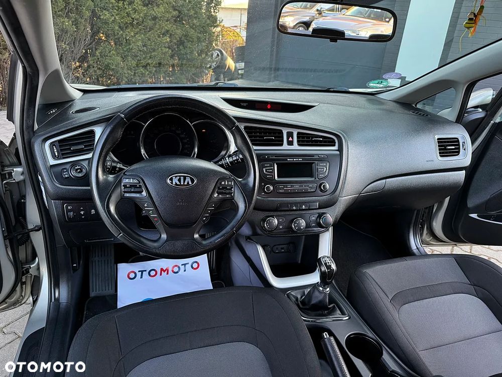 Kia Ceed 1.6 GDI XL - 5