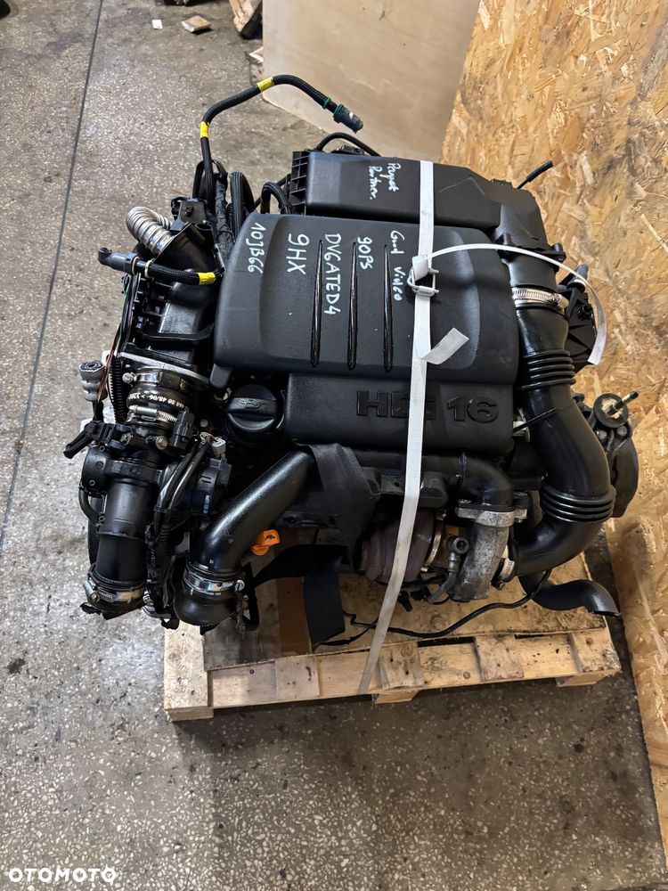 DV6ATED4 SILNIK KOMPLETNY 1.6 DDiS 16V 9HX 90KM / 66kW Euro4  PEUGEOT PARTNER Suzuki SX4 DV6AUTED4  10JB66 film  video - 6
