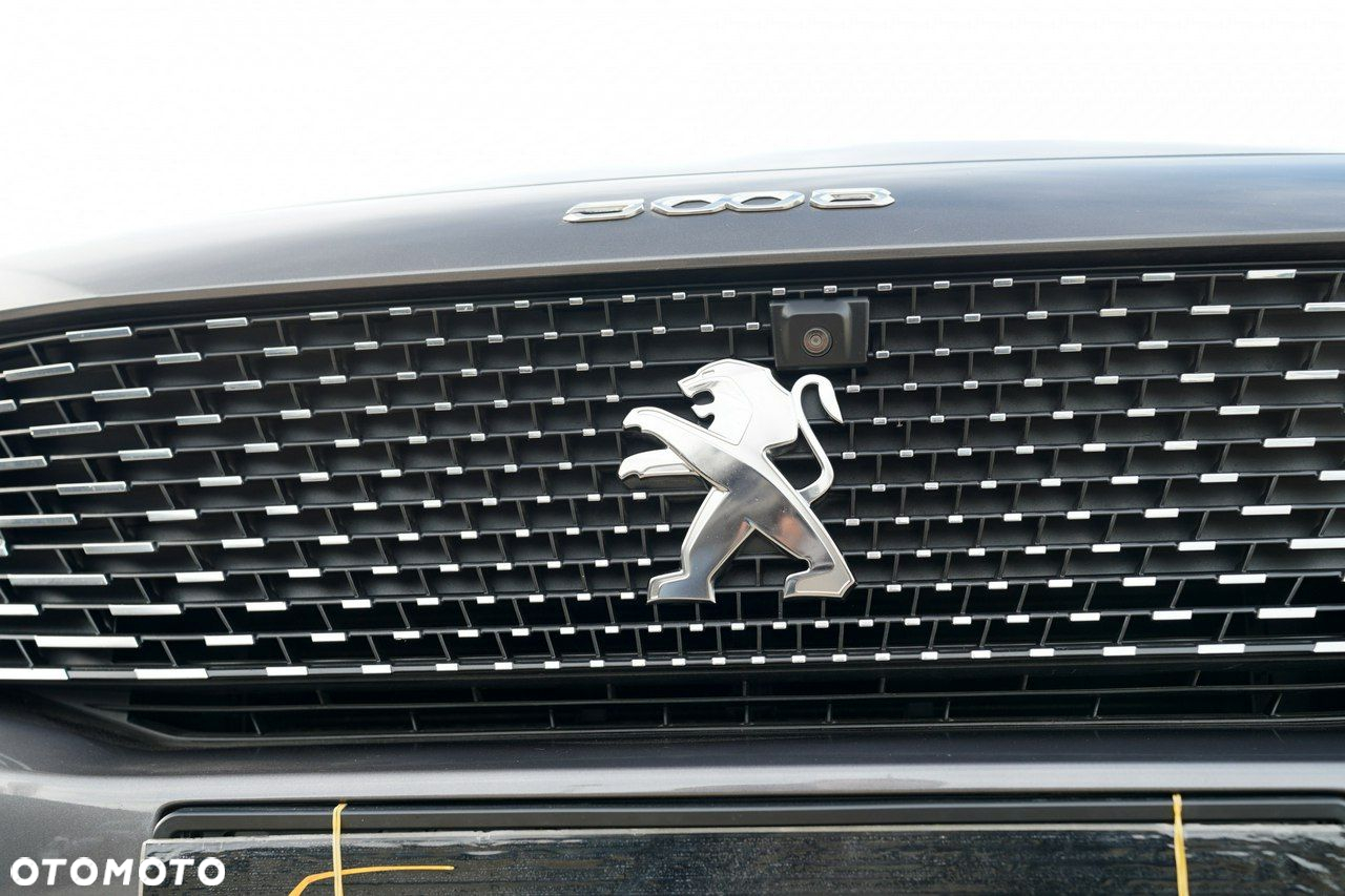 Peugeot 5008 - 8