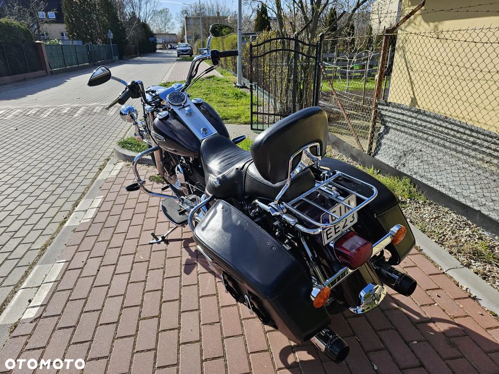 Harley-Davidson Touring Road King - 3