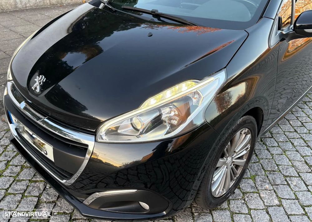 Peugeot 208 1.6 BlueHDi Style - 12