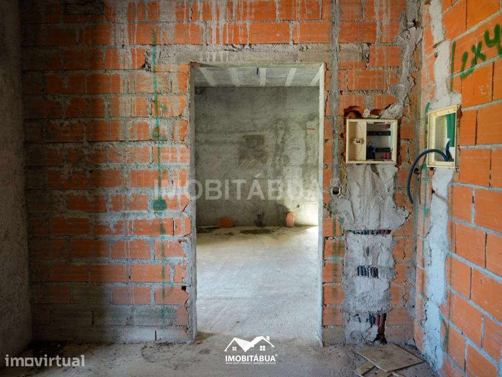 Propriedade de 4Ha com Moradia para reconstruir - Grande imagem: 4/35
