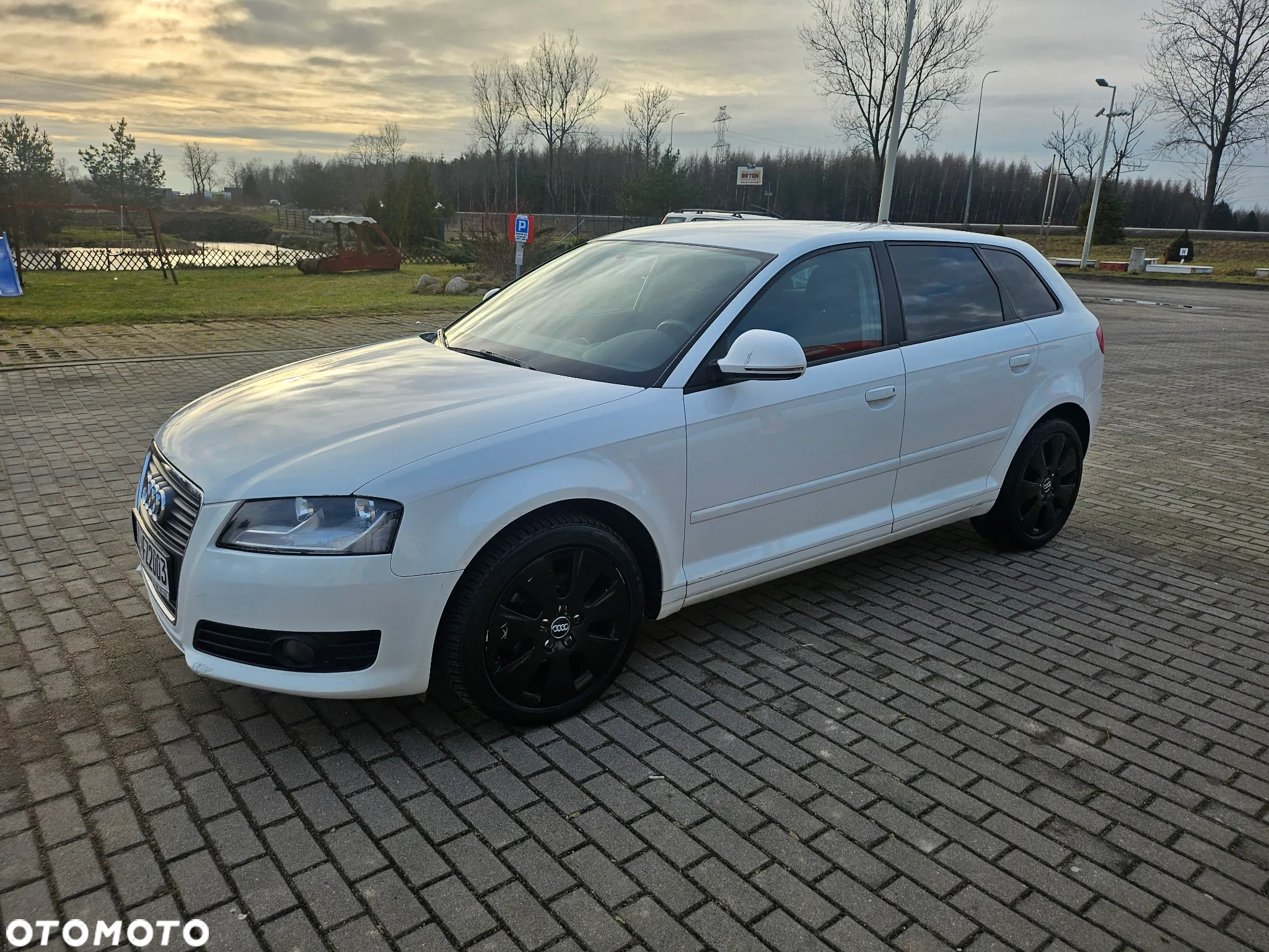 Audi A3 1.6 TDI Sportback DPF Ambiente - 5