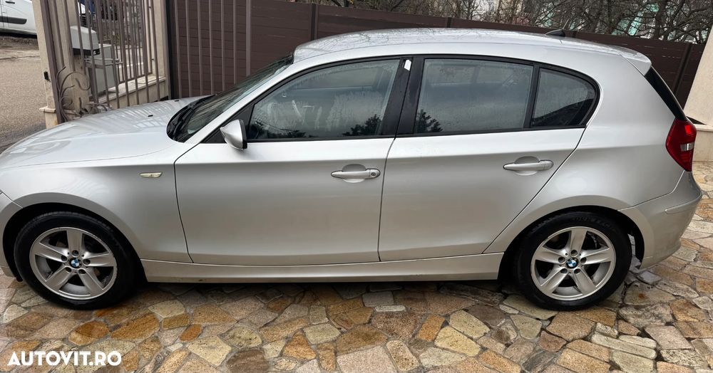 BMW Seria 1 118d DPF - 1