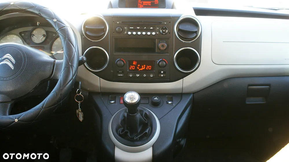 Citroën Berlingo Multispace e-HDi 90 FAP Selection - 13