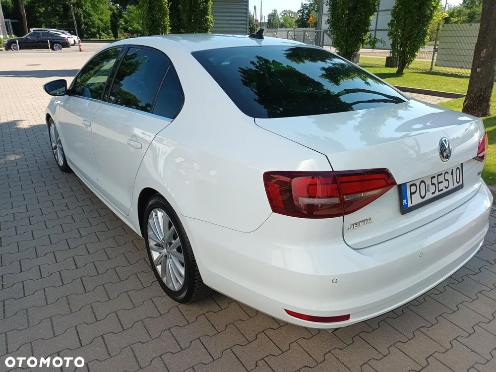 Volkswagen Jetta 1.4 TSI BMT Comfortline - 2