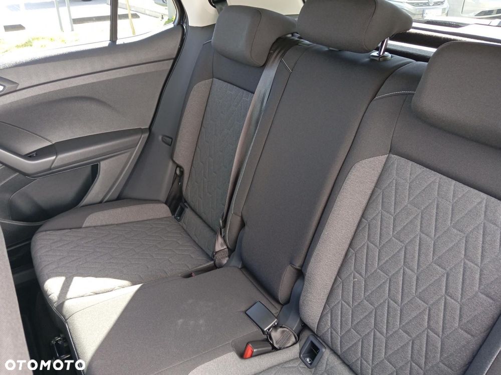Volkswagen T-Cross - 18