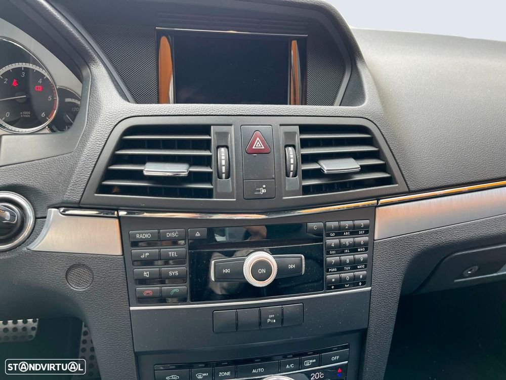 Mercedes-Benz E 250 - 12