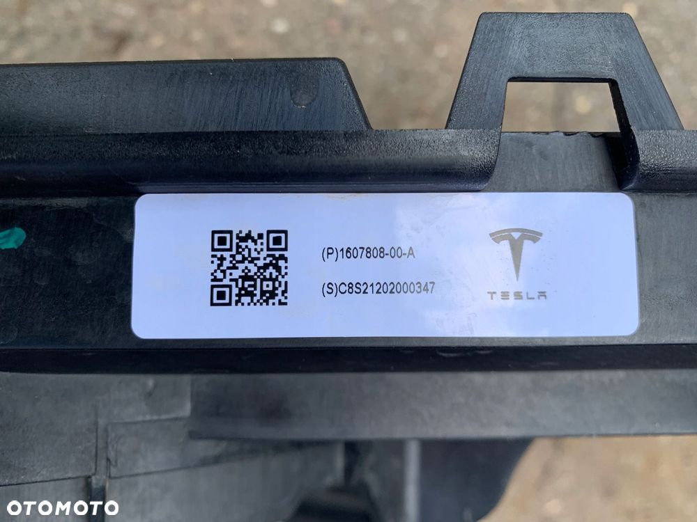 Wentylator obudowa chłodnic TESLA MODEL 3 - 7