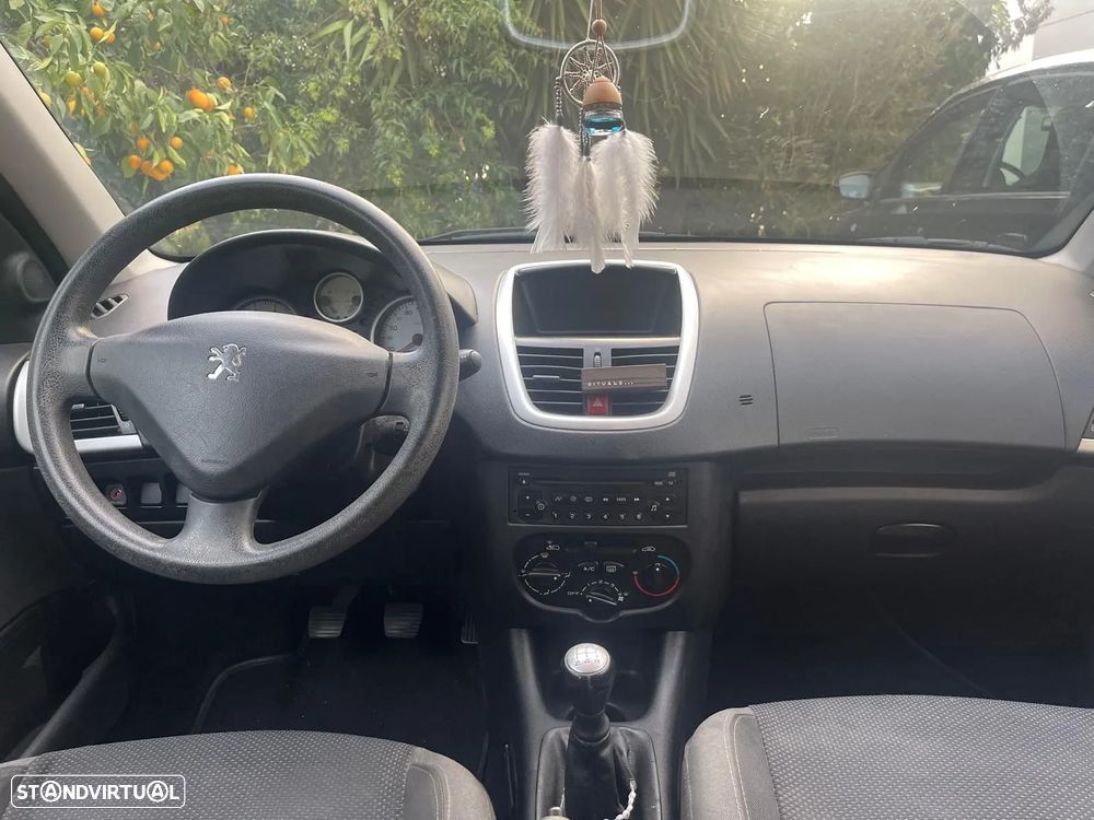 Peugeot 206+ 1.1 Trendy - 11