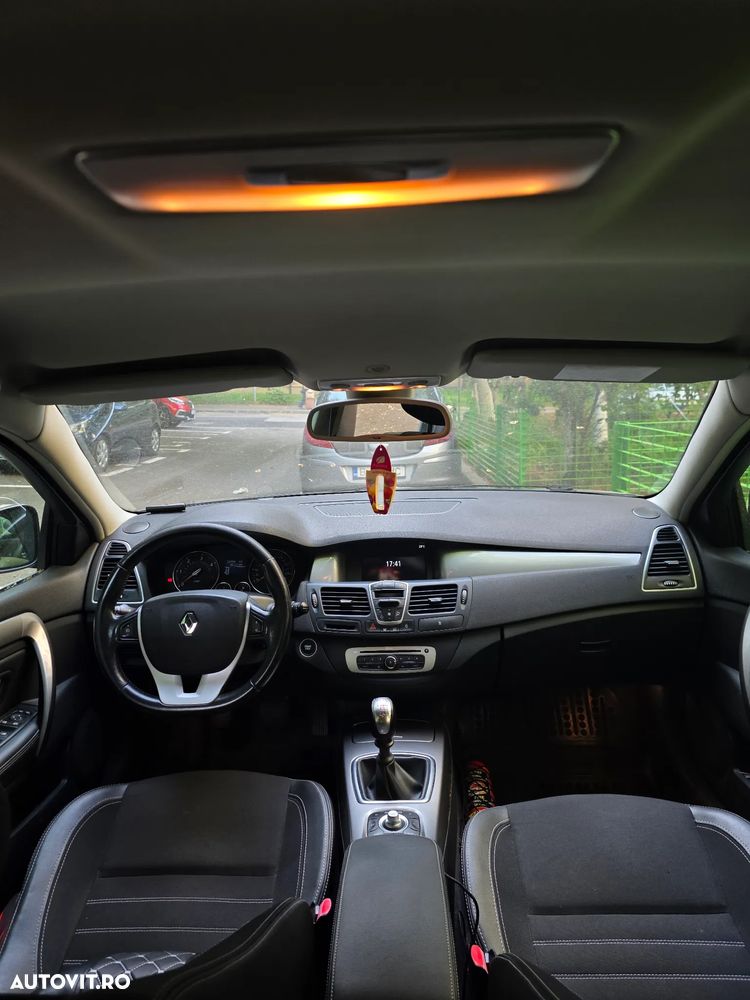Renault Laguna - 14