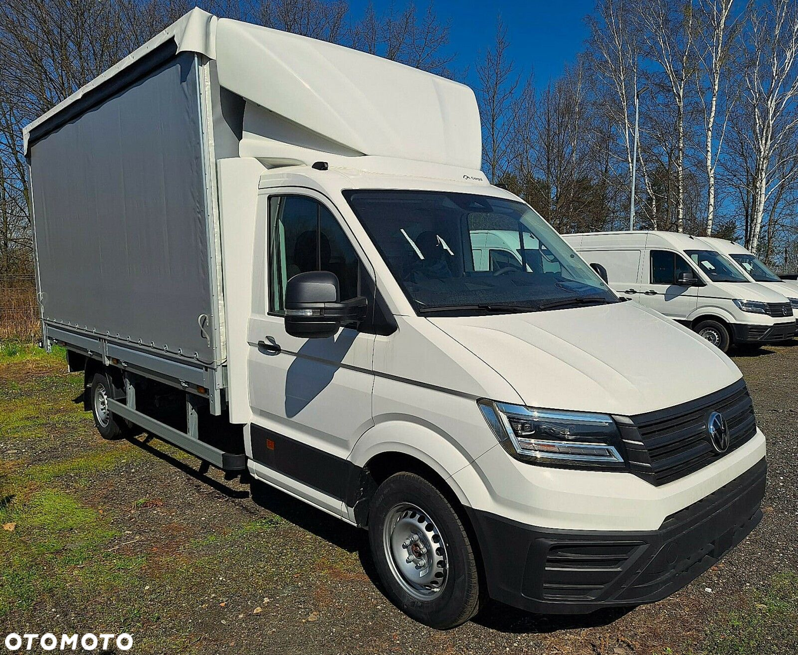 Volkswagen Crafter Crafter 35 Podwozie z pojedynczą kabiną silnik: 2,0 l EURO VI SCR 163 KM / skrzynia biegów: Przedni napęd manualna 6-biegowa rozstaw osi: 4490 mm - 3