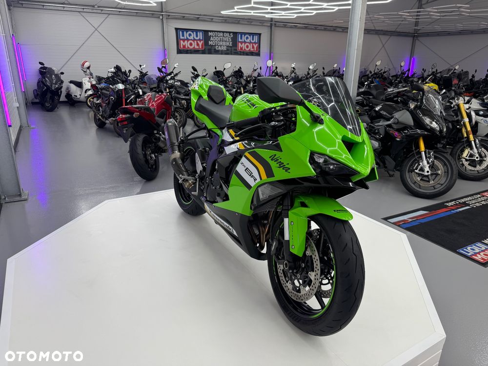 Kawasaki ZX - 38