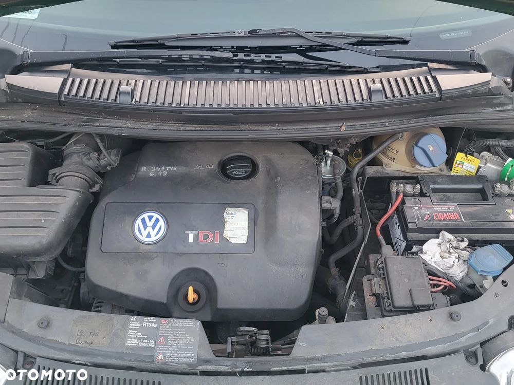 Volkswagen Sharan 1.9 TDI Highline - 23