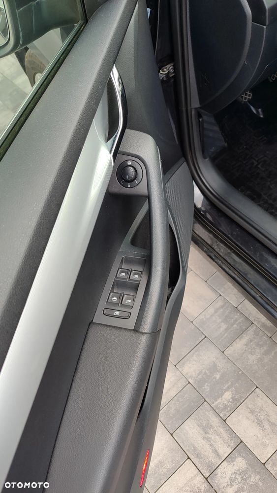Skoda Octavia 1.6 TDI 4x4 Elegance - 5