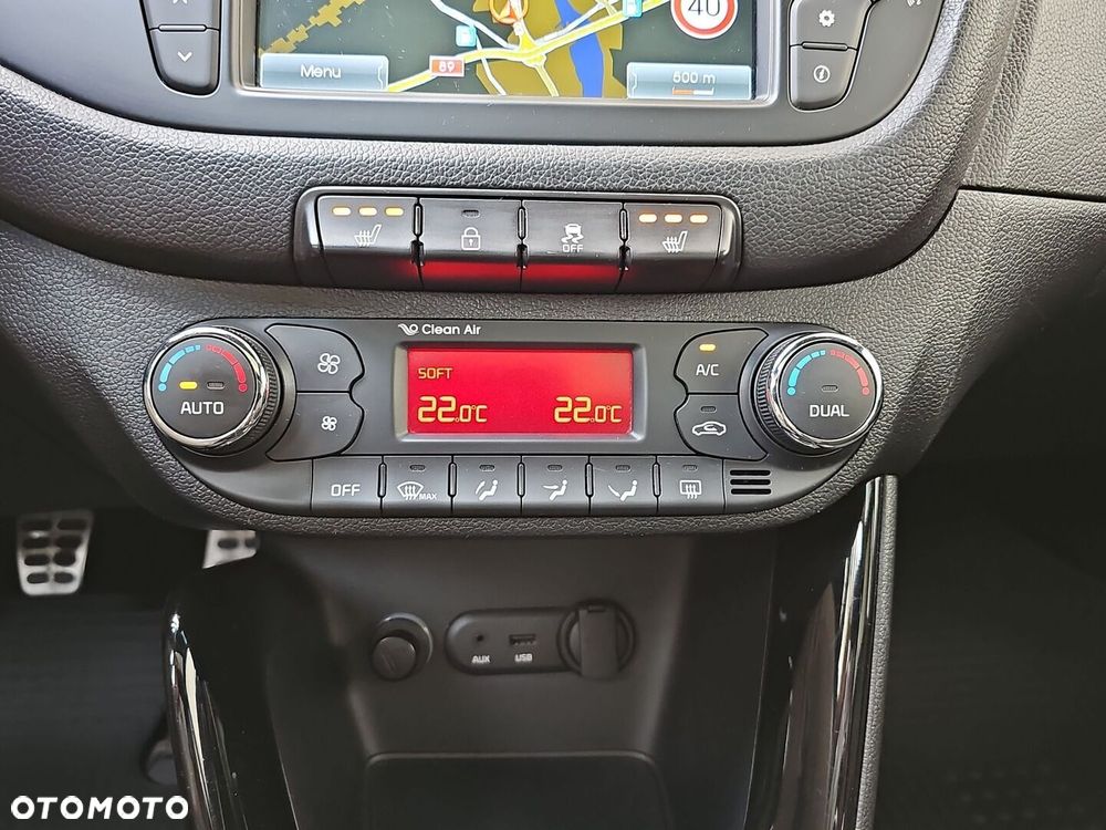Kia Ceed - 16