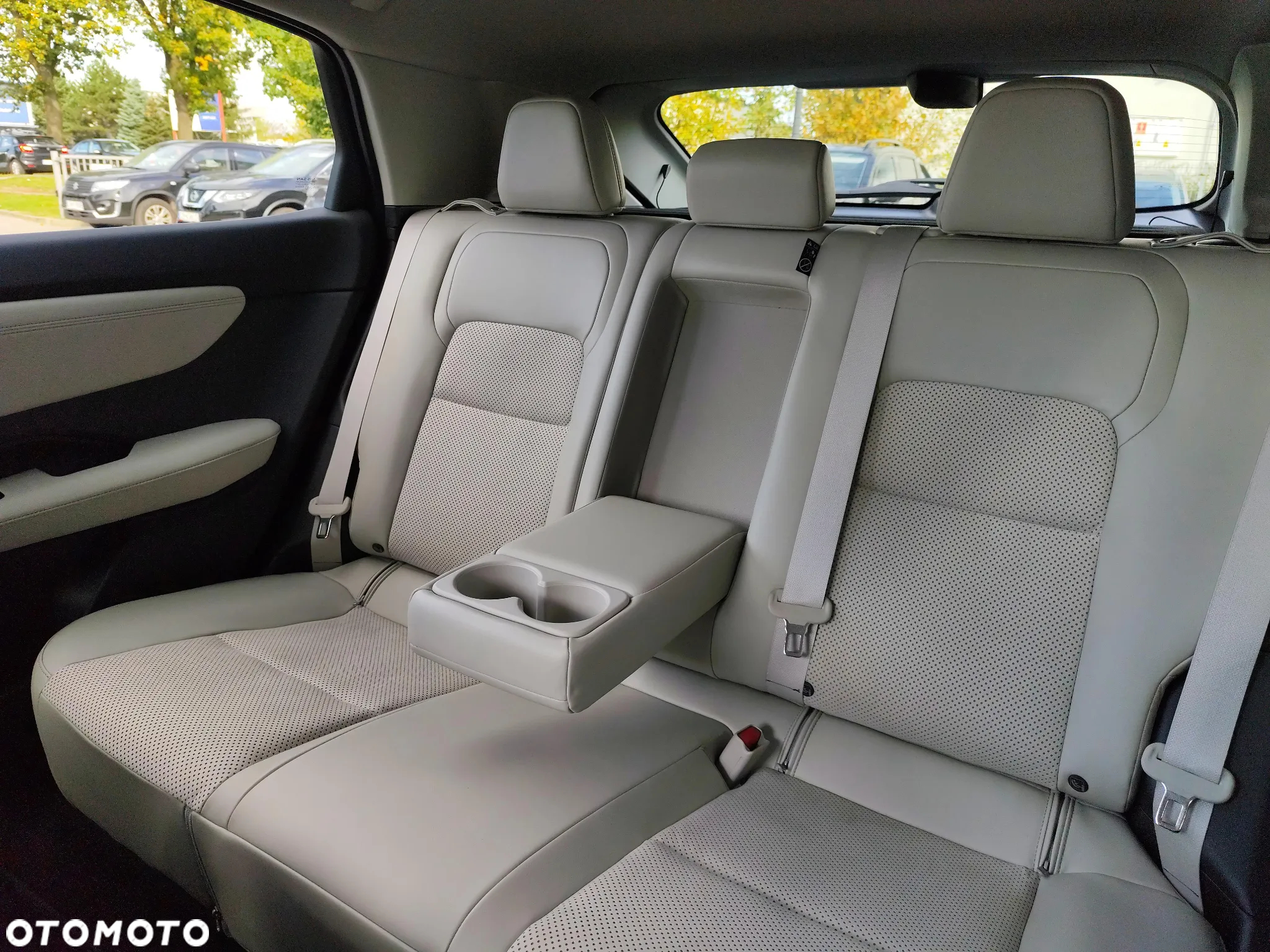 Nissan Ariya 87kWh E-4orce Evolve - 16