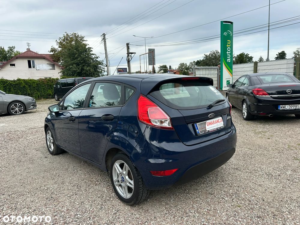 Ford Fiesta - 8