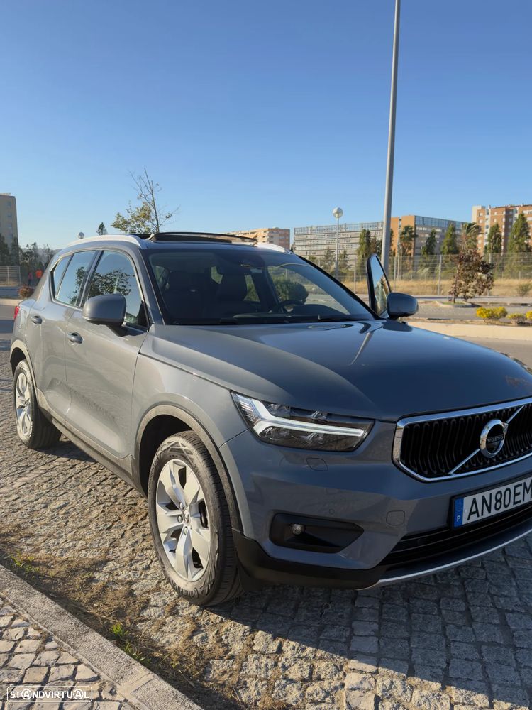 Volvo XC 40 1.5 T3 Momentum Plus - 2