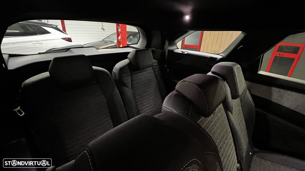 Peugeot 5008 1.2 Hybrid Allure e-DCS6 - 7