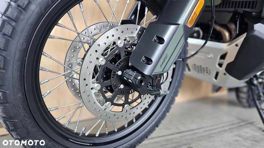 CFMoto 1000 MT-X - 8