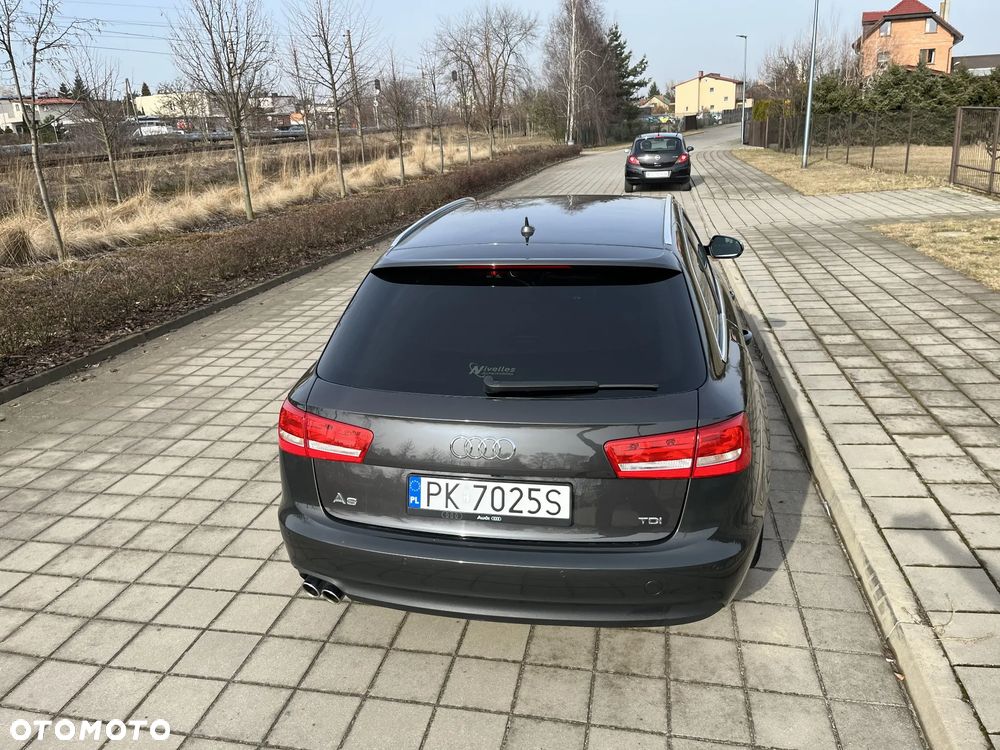 Audi A6 Avant - 11