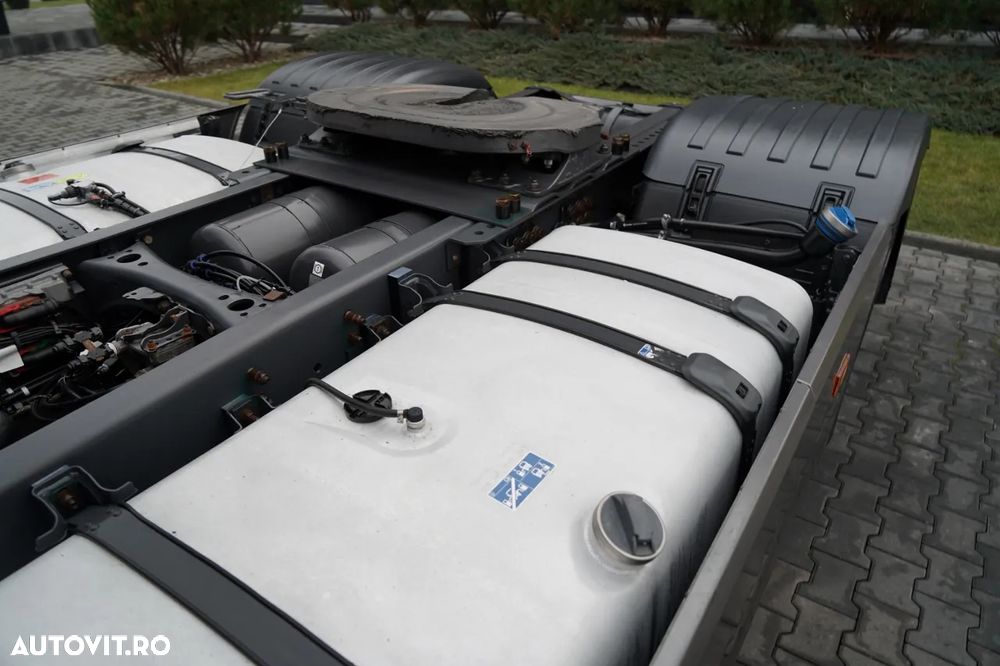 Scania R 450 / RETARDER / NAVI - 12