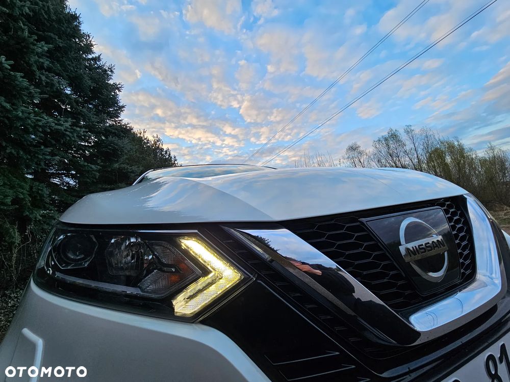 Nissan Qashqai 1.2 DIG-T N-Vision - 17