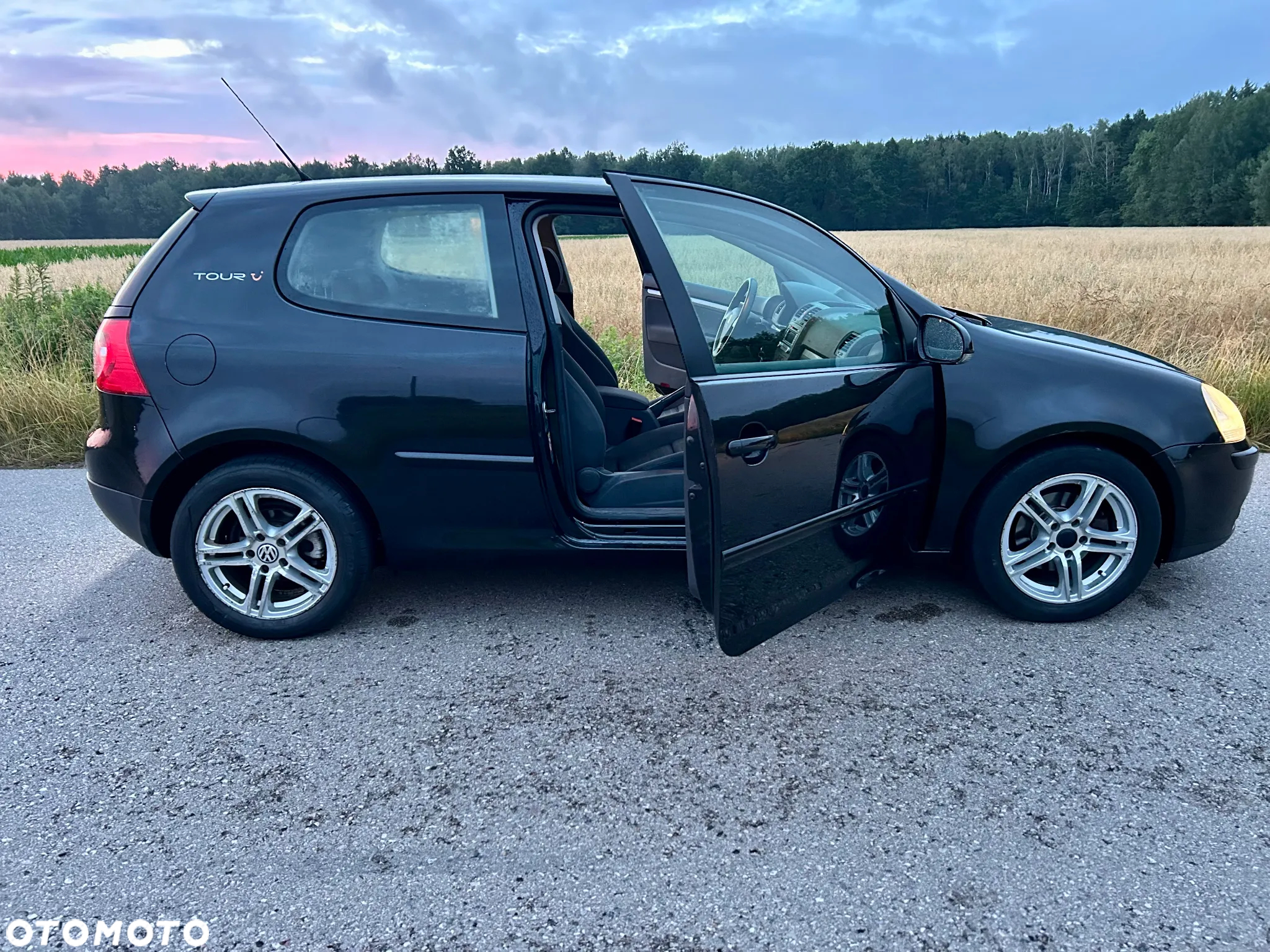 Volkswagen Golf V 1.9 TDI Comfortline - 8