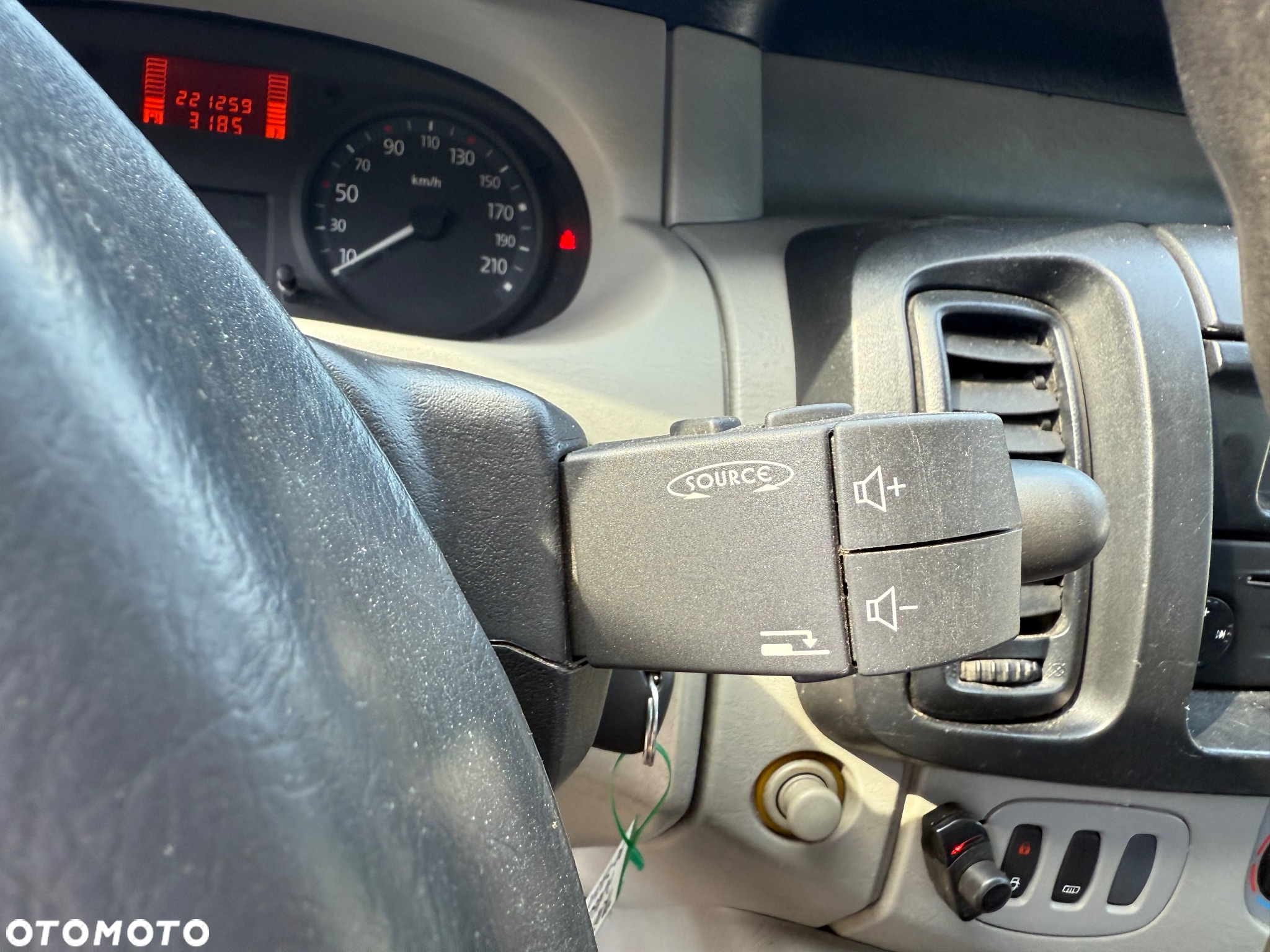 Renault Trafic Furgon Long L2H1 2.0 DCI  Hak - 15