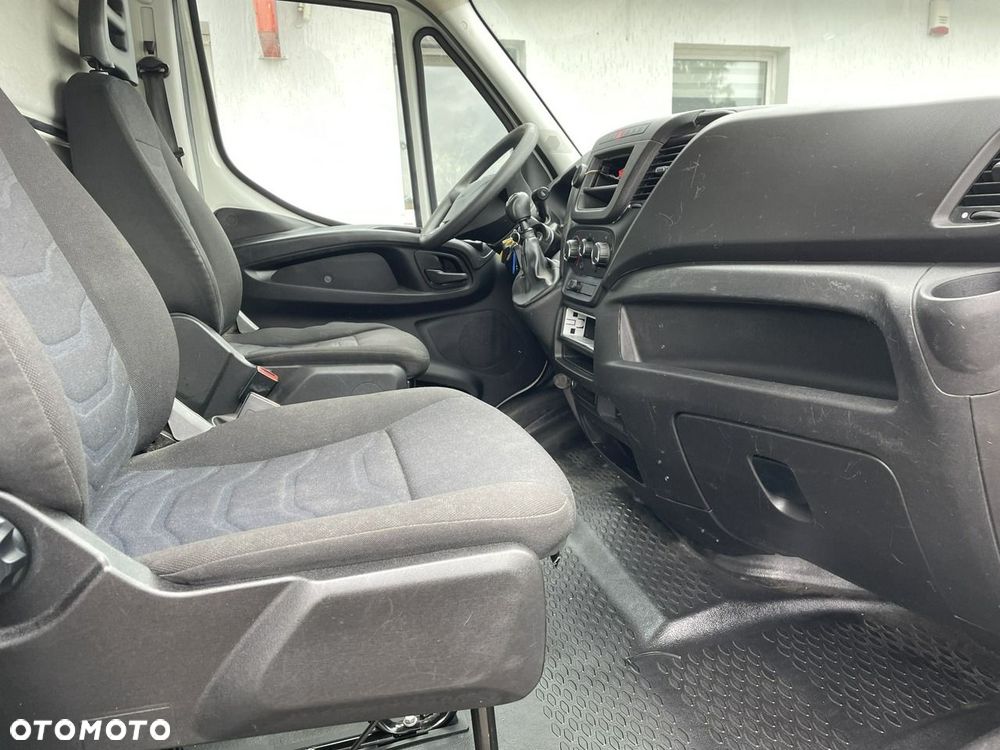 Iveco Daily - 27