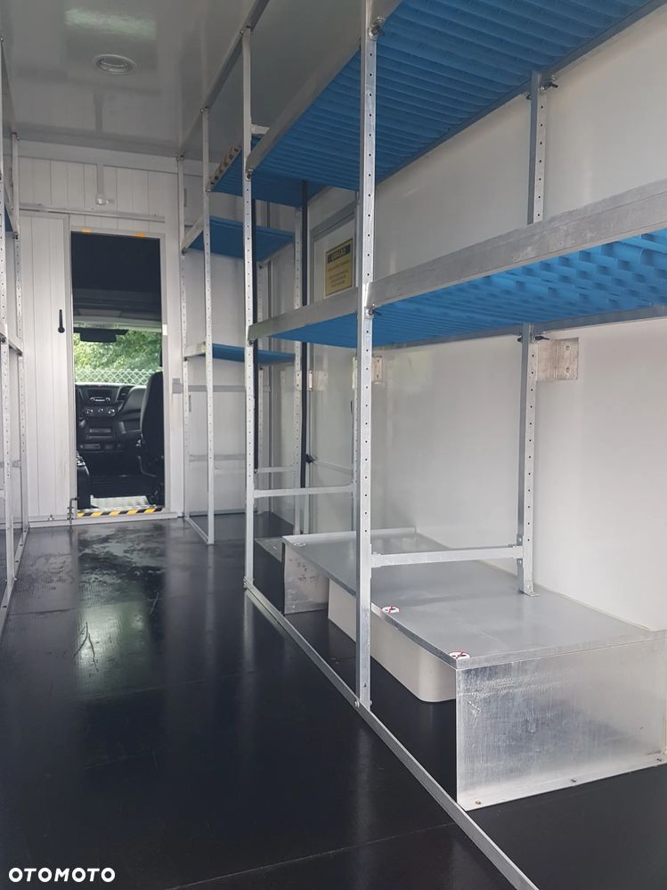 Iveco DAILY KONTENER NISKOPODŁOGOWY 4,43x2,23x2,42 SKLEP FOODTRUCK BAR KLIMA KONIOWÓZ KAMPER - 20