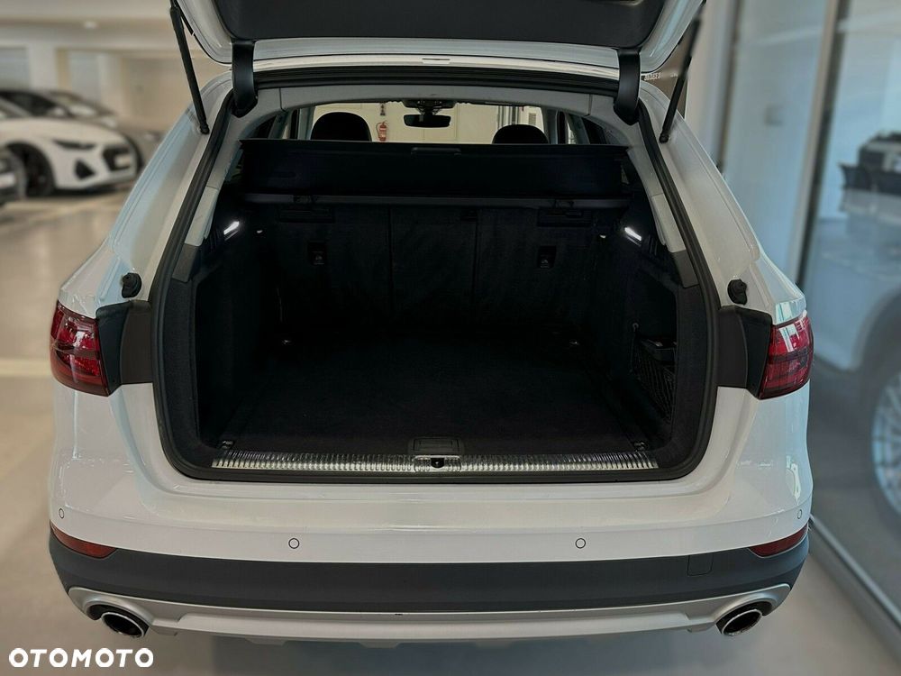 Audi A4 Allroad - 10
