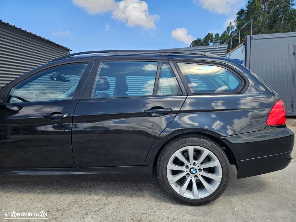 BMW 318 d LifeStyle - 16