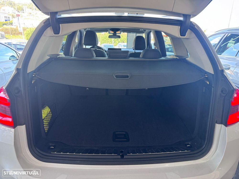 BMW iX3 Inspiring - 27