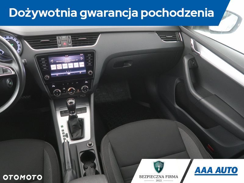 Skoda Octavia - 10